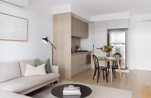 Clayton South Apartment | Refined Urban Apartment | Clayton South