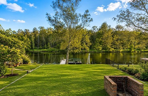 Lake Conjola House | Reflections at Lake Conjola