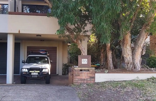 Hawks Nest House | Relax and enjoy time at Everlong in Hawks Nest