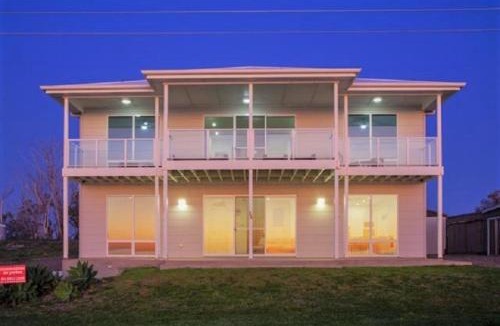Minlacowie House | Relax at 36