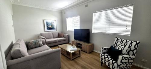 Sans Souci Apartment | Relax by the Bay