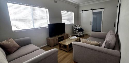 Sans Souci Apartment | Relax by the Bay