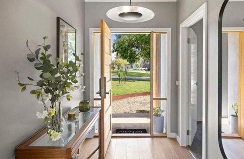 Mansfield House | Relax & Explore Mansfield Spacious Family Retreat Near Mt Buller