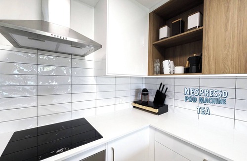 Hallett Cove House | Relaxed & Private Coastal Stay w/Sea Views