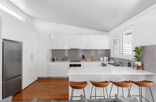 Allambie Heights Apartment | Relaxing 2-Bed Home Close to Beaches and Parks