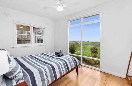 Indented Head House | Relaxing Comfort on the Beach | Indented Head