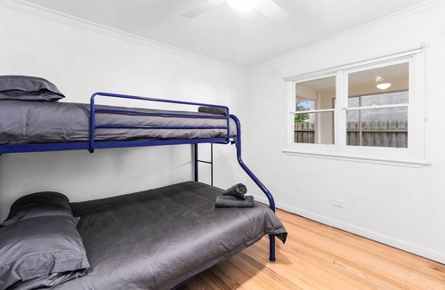 Indented Head House | Relaxing Comfort on the Beach | Indented Head