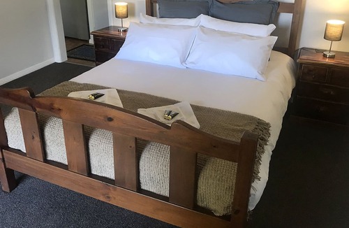 Kyneton House | Relaxing country getaway close to Kyneton
