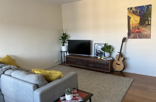 Newport Apartment | Relaxing & Sunny Newport Beach Apartment