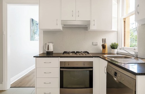Manly Apartment | Renovated Harbourfront Home Views of Harbour/Pool