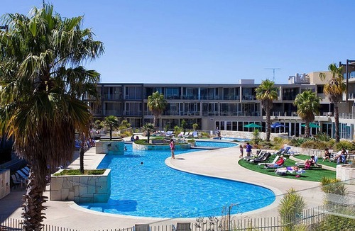 Torquay Apartment | Resort Hotel Room 107