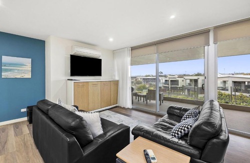 Torquay Apartment | Resort Penthouse 305