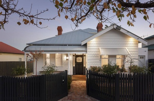 Preston House | Resort-style living in Melbourne's Inner North