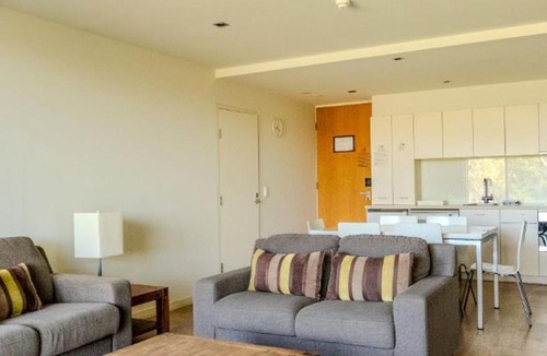 Torquay Apartment | Resort Two Bedroom 275