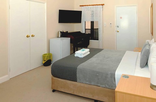 York Hotel | Rest and Nest York
