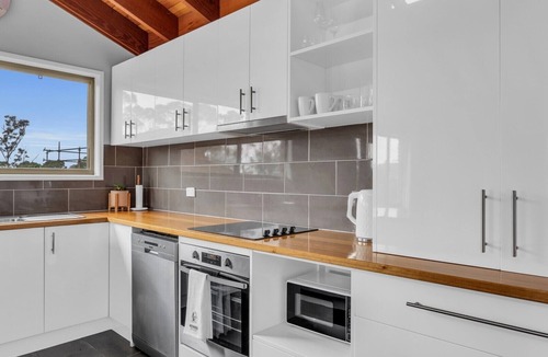 Merimbula Apartment | Retreat on Reid - Merimbula