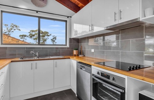 Merimbula Cabin | Retreat on Reid Street