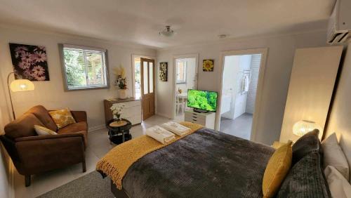 Clare Cabin | Riesling Trail & Clare Valley Cottages