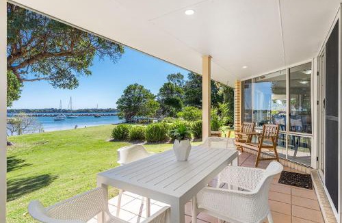 Iluka House | River Luxury