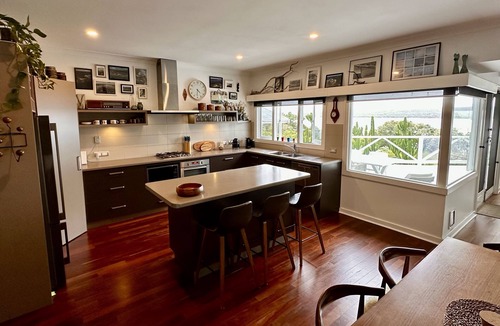 Ocean Beach House | Riverbank - Exclusive waterfront 180º views