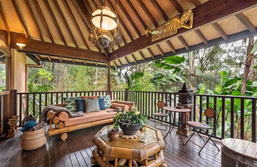 Margaret River Villa | Riveresque - Spa Bath - Forest Views