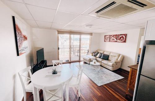 Brooklyn Apartment | Riverfront Dream on the Hawkesbury - Water View
