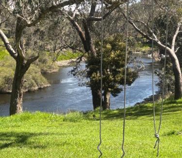 Bridgetown House | Riverfront, Tiny Home in Natural Bush