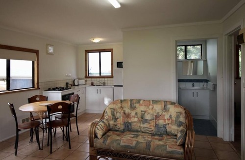 Augusta Cottage | Riverscape Cottage No.3 - Riverscape - unit 3 is an easy walk to the Blackwood River