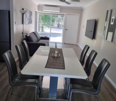 Riverside House | Riverside Farm Stay