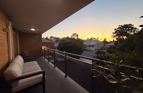 East Fremantle Condo | Riverside Retreat in East Fremantle