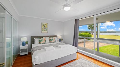 Greenwell Point House | Riverside Retreat