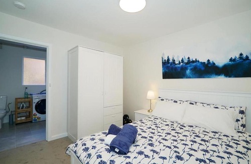 Rivervale Apartment | Rivervale Cosy Stunner sleeps 2