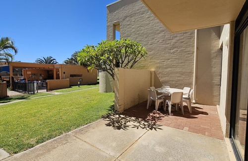 Kalbarri Apartment | Riverview Holiday Apartment 60 - Ground Floor - Kalbarri WA