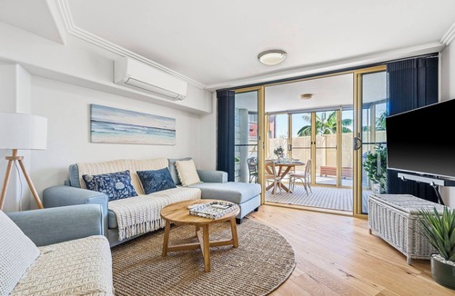 Port Macquarie Apartment | Riviera 102: 2 BR, 2 BA Apartment in Port Macquarie, Sleeps 4