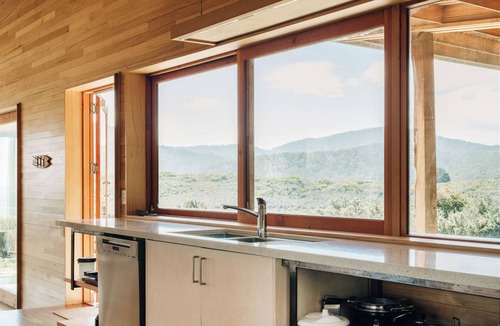 Tasman Peninsula House | Roaring Beach House