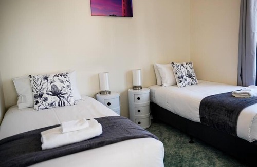 Lunawanna House | Rockpool Cottage