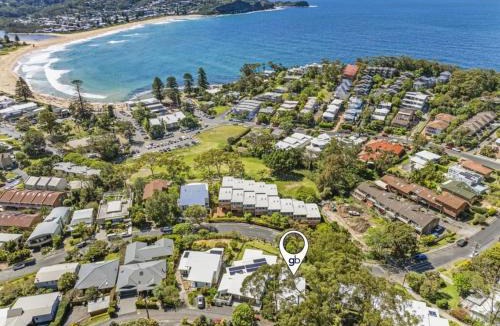 Avoca Beach House | Rockpool Cottage - Family
