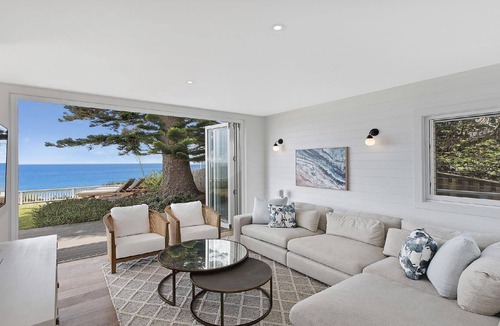 Wamberal House | ROCKSALT - HAMPTONS INSPIRED BEACH HOUSE