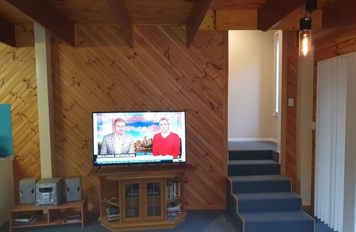 Claude Road House | Roland B&B