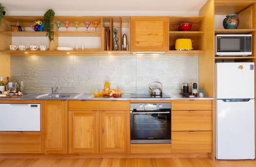 Alonnah House | Romantic oceanview escape in Alonnah, Bruny Island