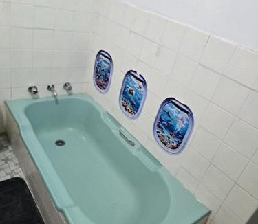 Belmont House | Room near Perth airport in a Shared House