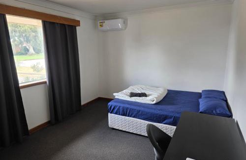 Belmont House | Room near Perth airport in a Shared House