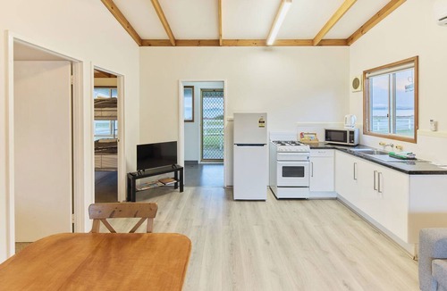 Emu Point Other | Rose Gardens Holiday Park