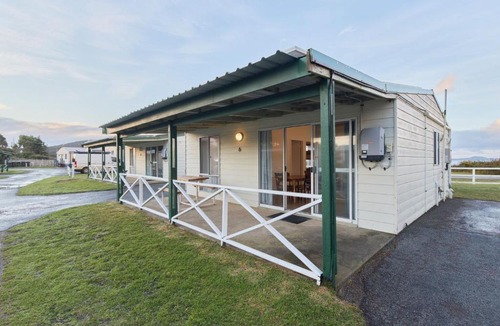 Emu Point Resort | Rose Gardens Holiday Park