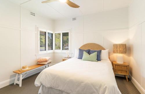 Yamba House | Rosie'S Cottage - Pet-Friendly Coastal Retreat in the Heart of Yamba- Holiday Yamba