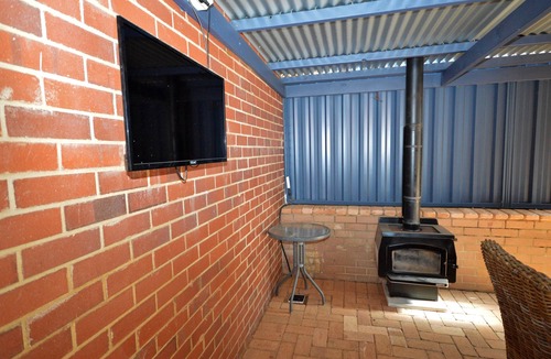 Kalbarri House | Rossy's Retreat - Kalbarri, WA