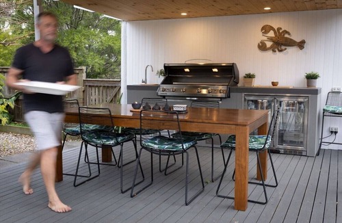 Sandford Other | Rural Getaway: Alpacas, Pool, Hot tub, Gym, Tennis