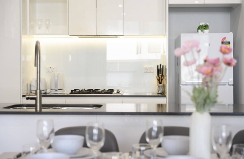 Ryde Apartment | Ryde · Comfortable 2BR Stay near Shopping Centre