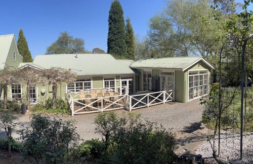 Bowral House | Sage Manor 8 bedrooms - 3 mins from Bowral Centre