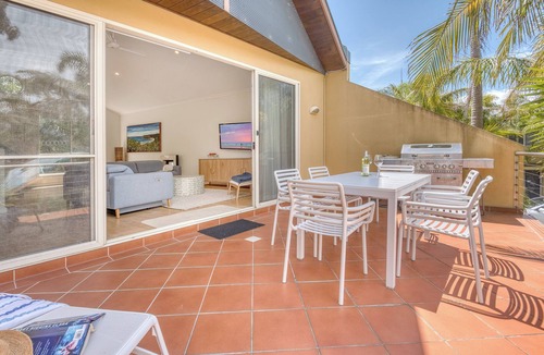 Inverloch House | Sails 12 Inverloch - Delightful Seaside Retreat